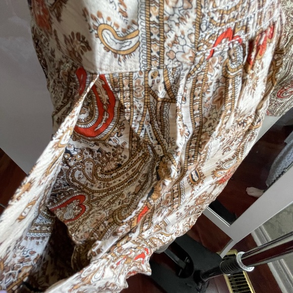 MINKPINK Tan Paisley ‘Prince of Persia’ Shorts M - Picture 7 of 13